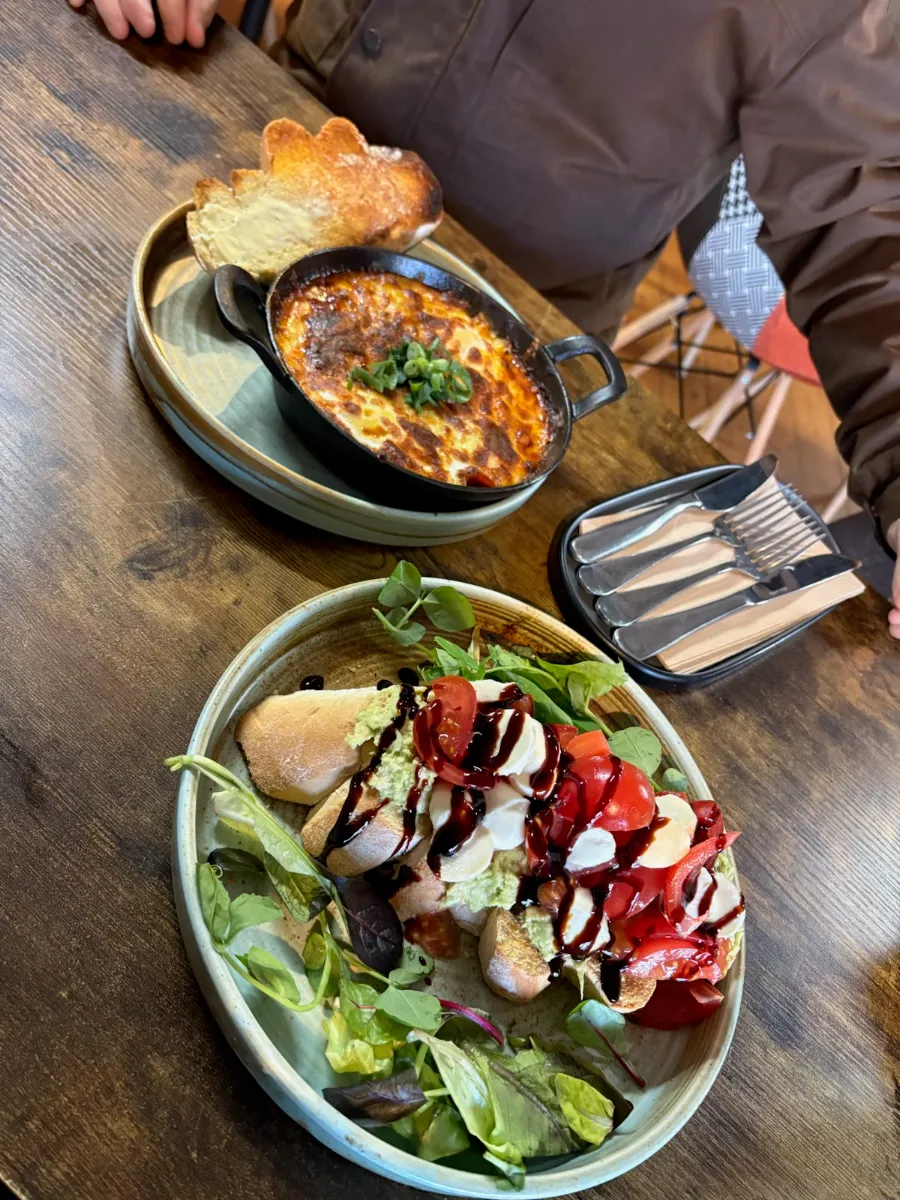 Food & drink, 53 on Bridge