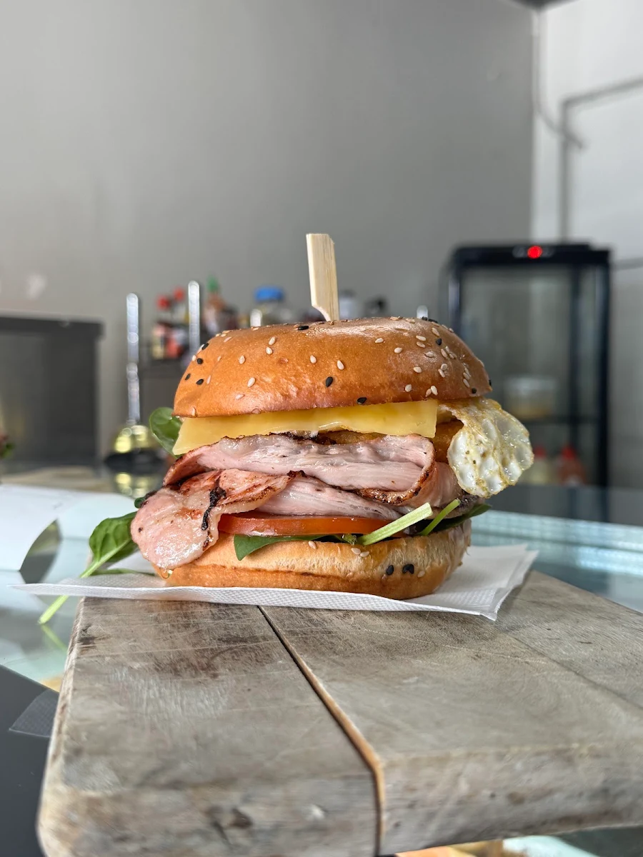 Food & drink, Sandwich King Cafe