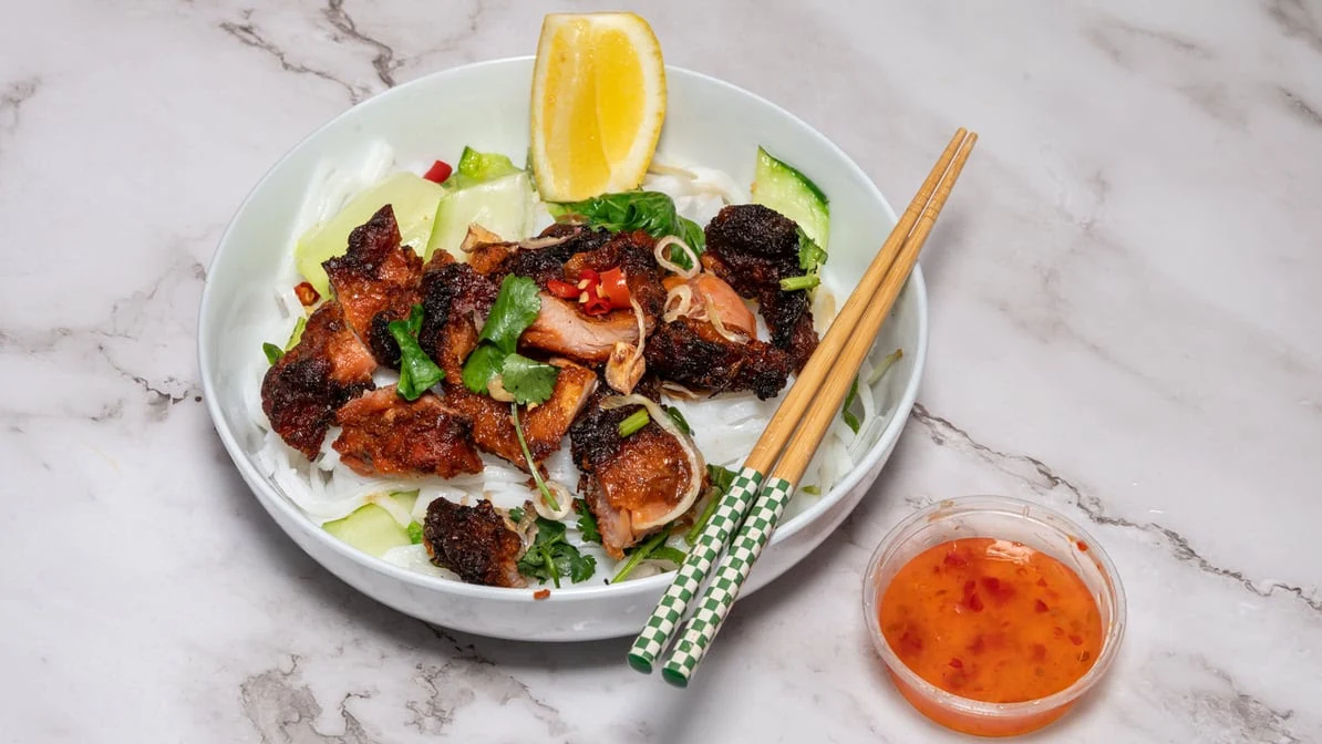 Food & drink, Hoang Yen