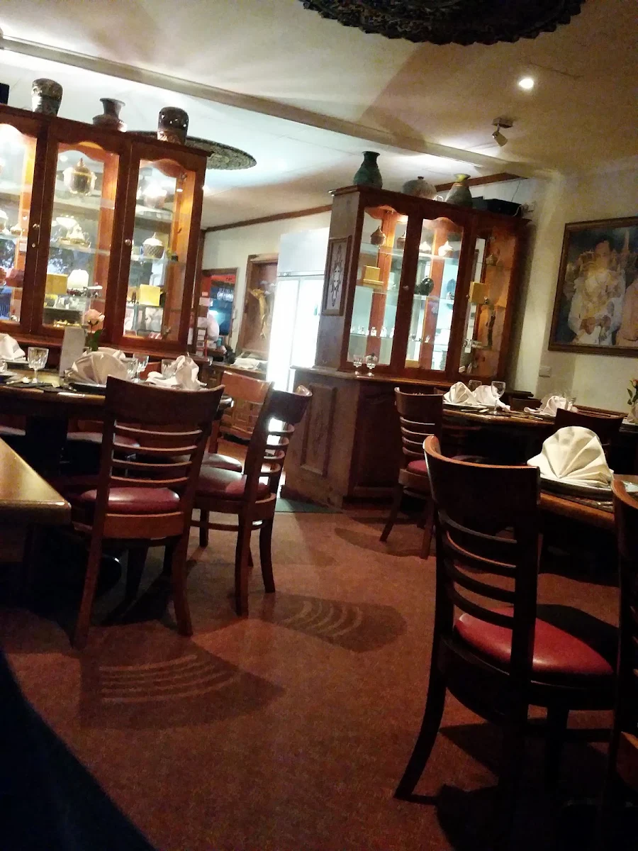Vibe, Thai Diamond Restaurant