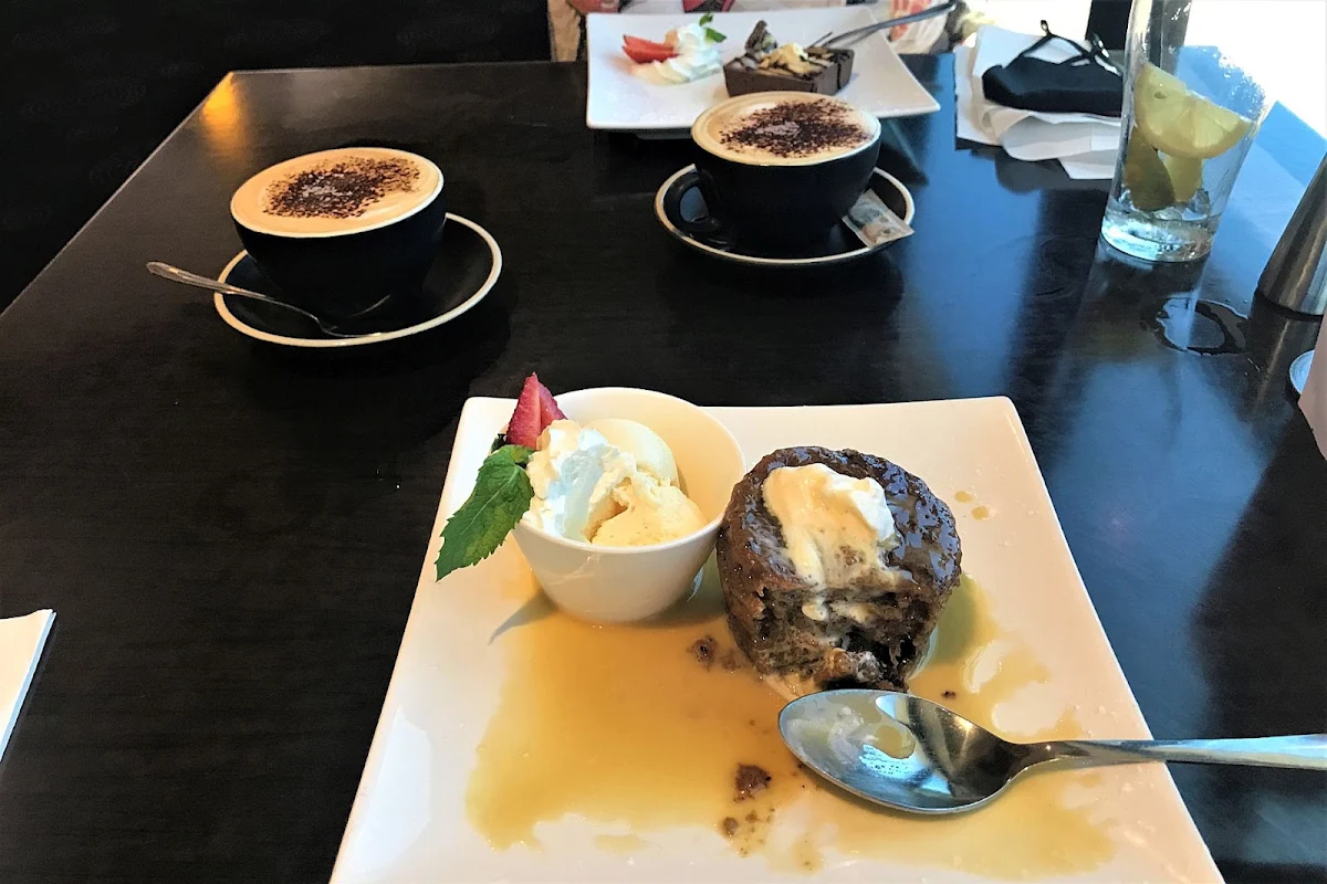 Food & drink, The Glenelg Club