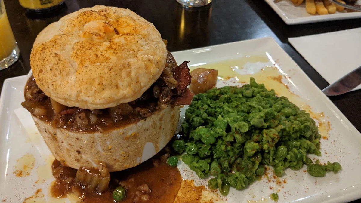 Food & drink, The Glenelg Club