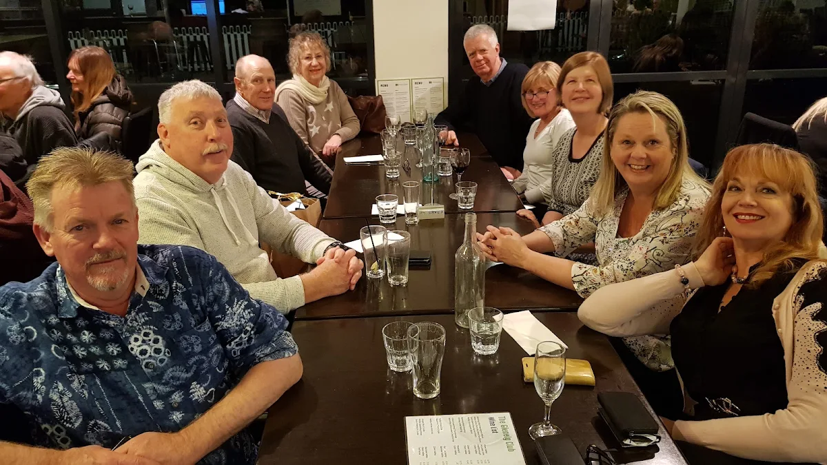 Vibe, The Glenelg Club