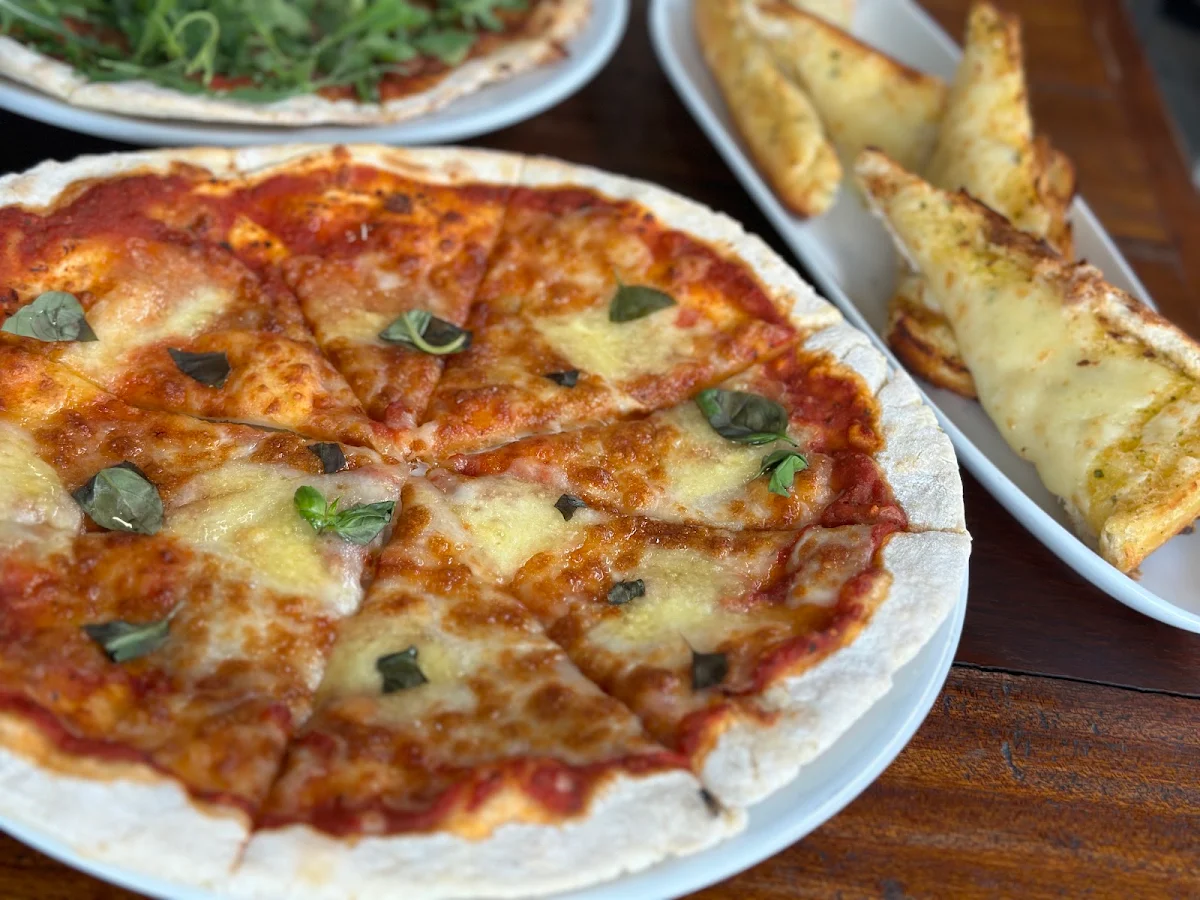 Food & drink, Carlos’ Pizza and Pasta Dapto