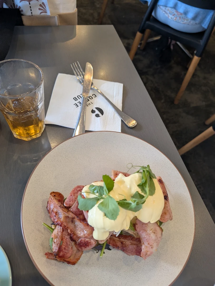 Food & drink, The Coffee Club Burleigh Heads