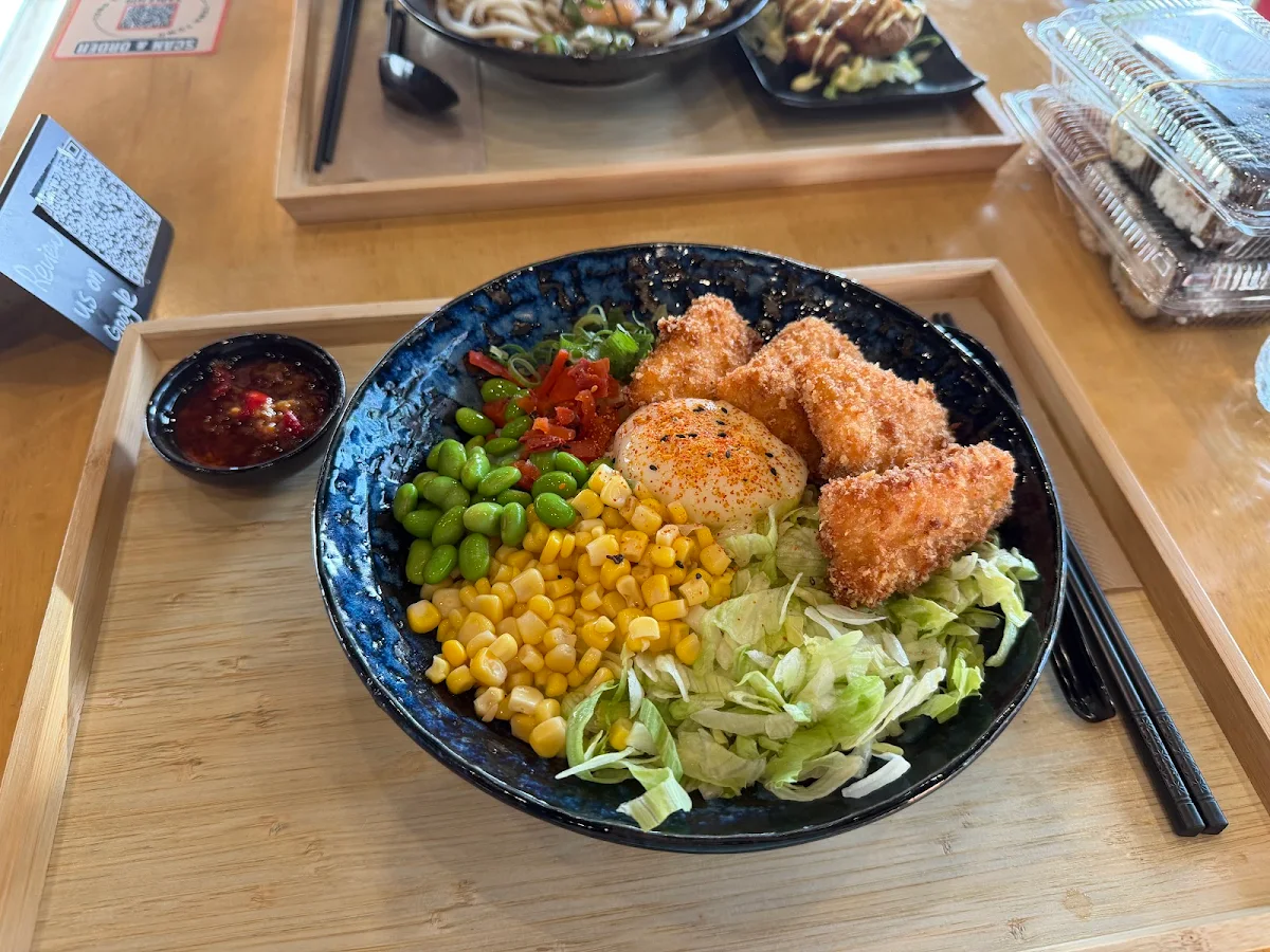 Food & drink, Tomo Tomo