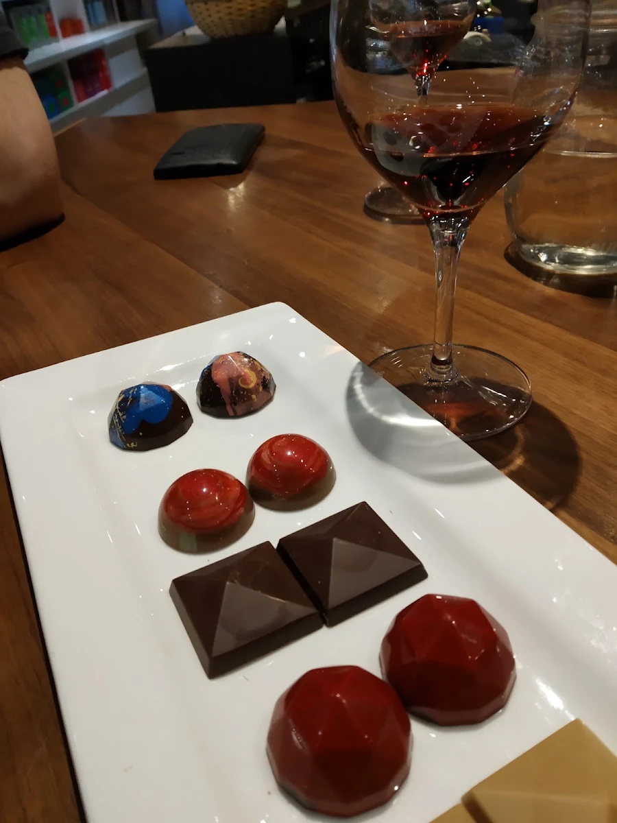 Food & drink photo 4