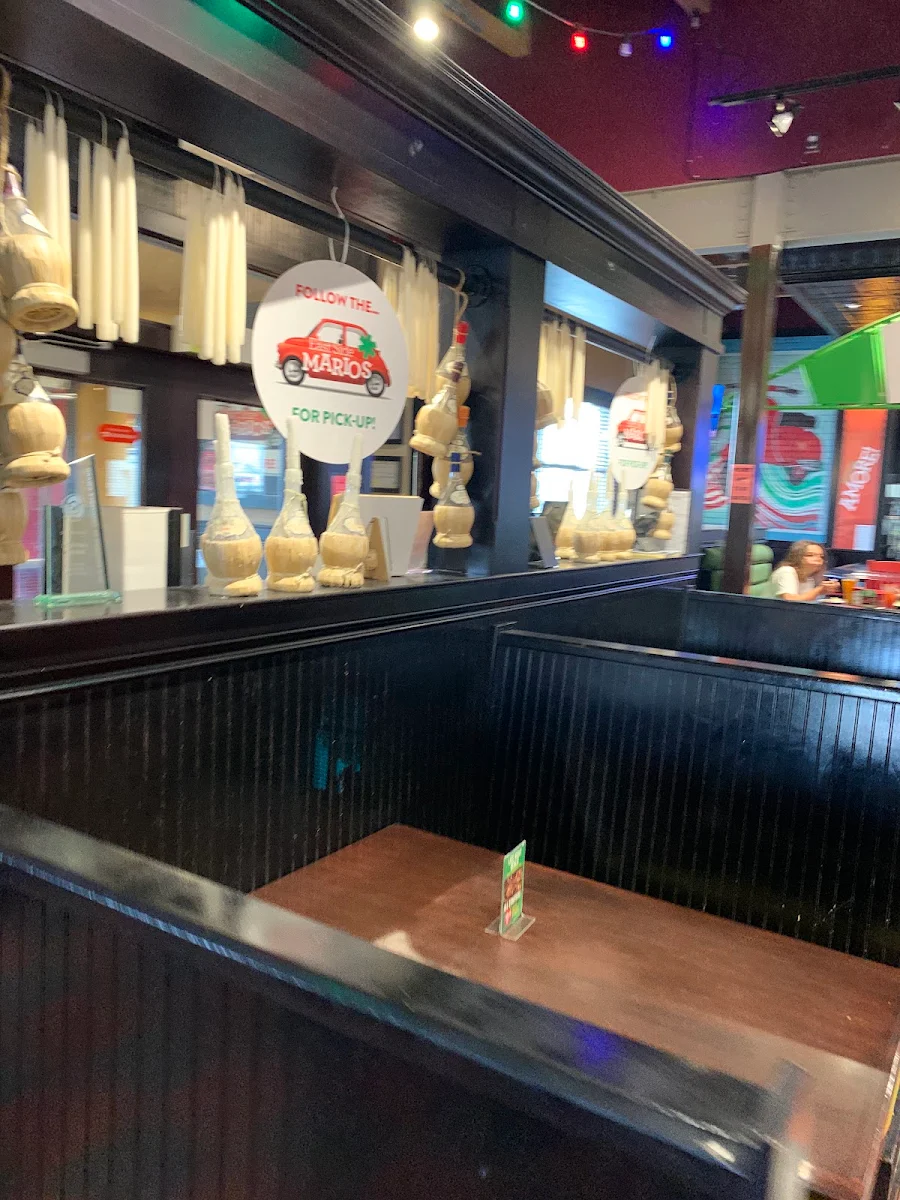 Vibe, East Side Mario's