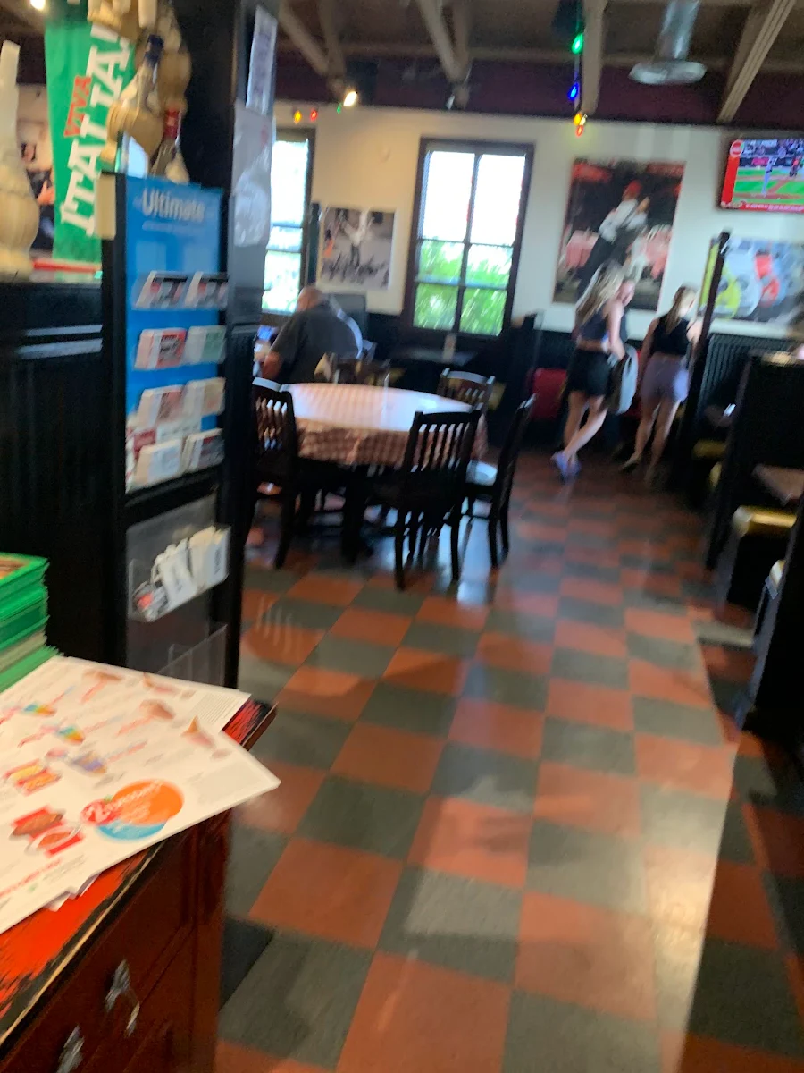 Vibe, East Side Mario's