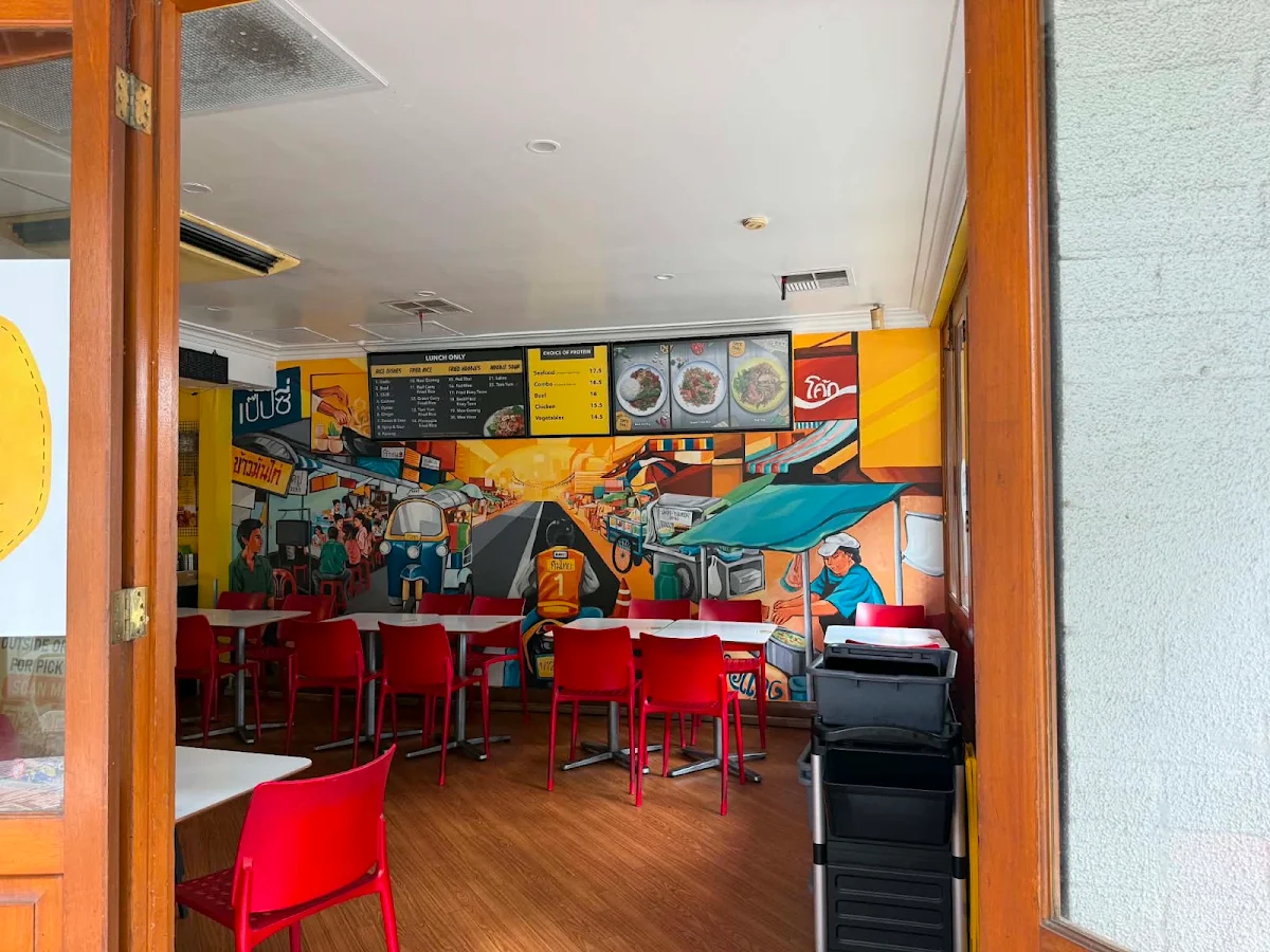 Vibe, Tim's Thai