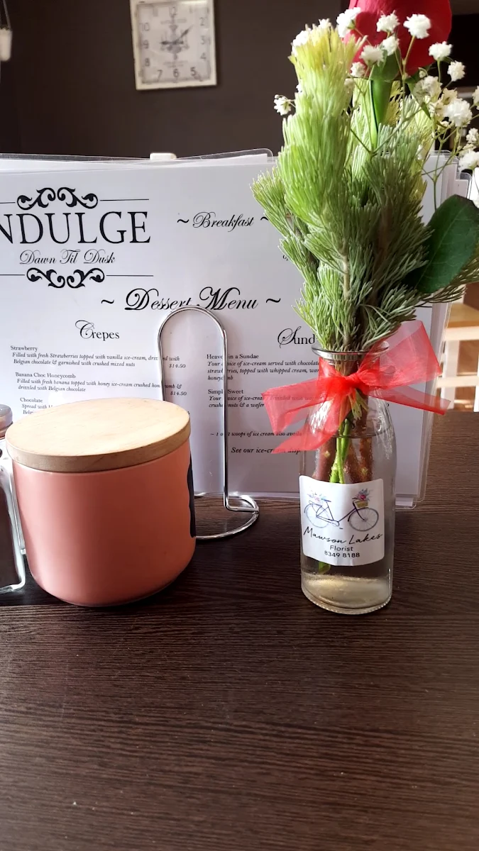 Menu, Desserts by Indulge