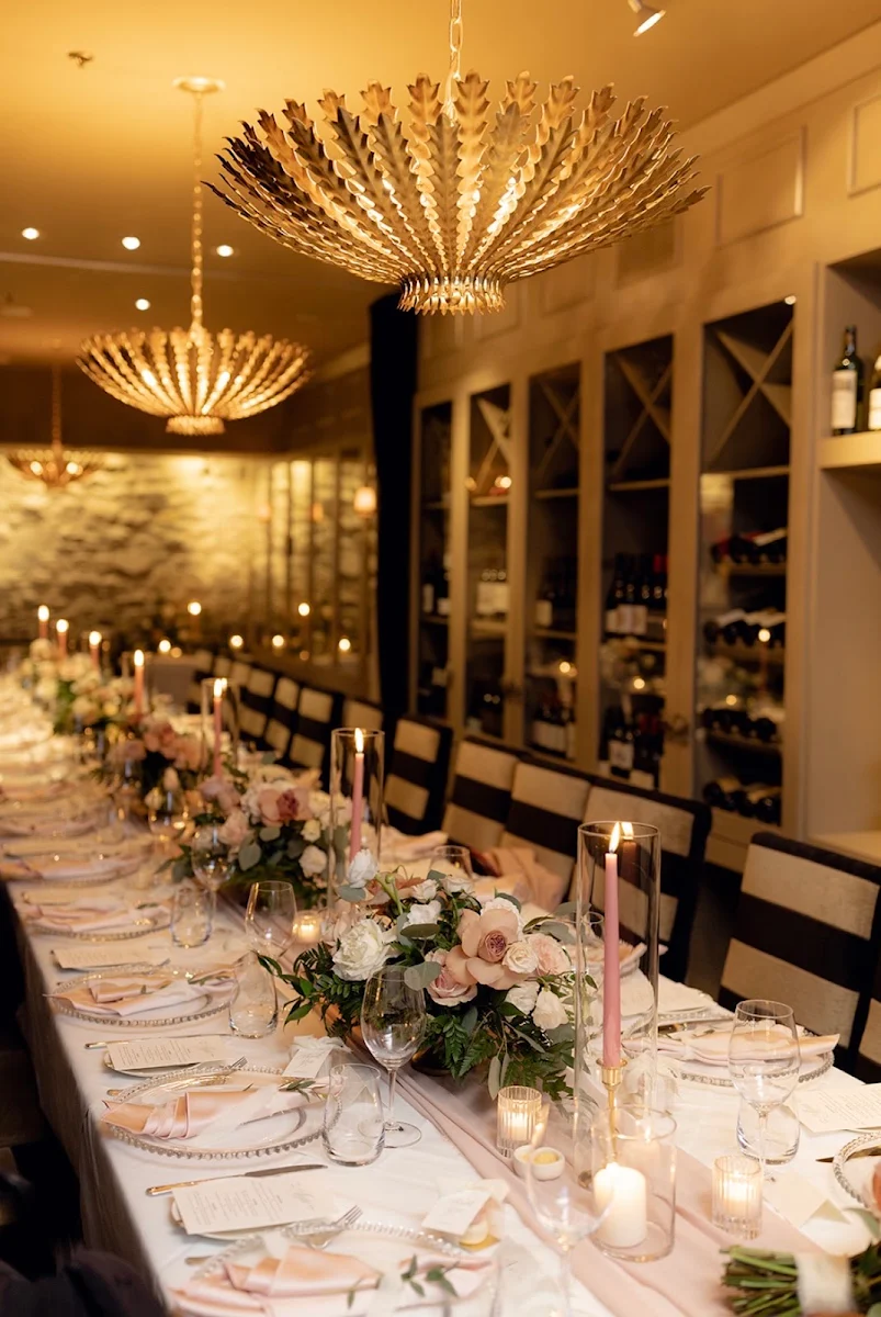 Vibe, Restaurant e18hteen