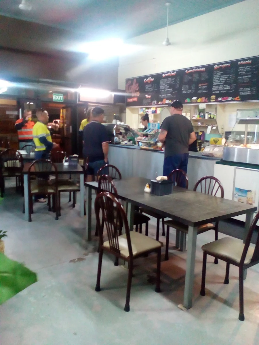 Vibe, Cafe 45