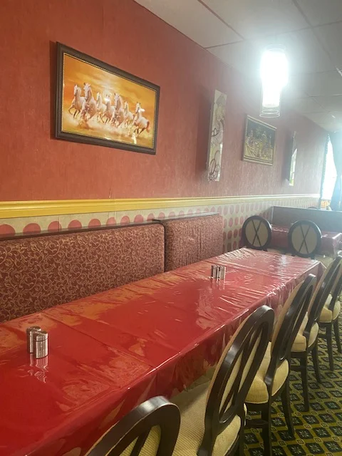 Vibe, Thind villa restaurant
