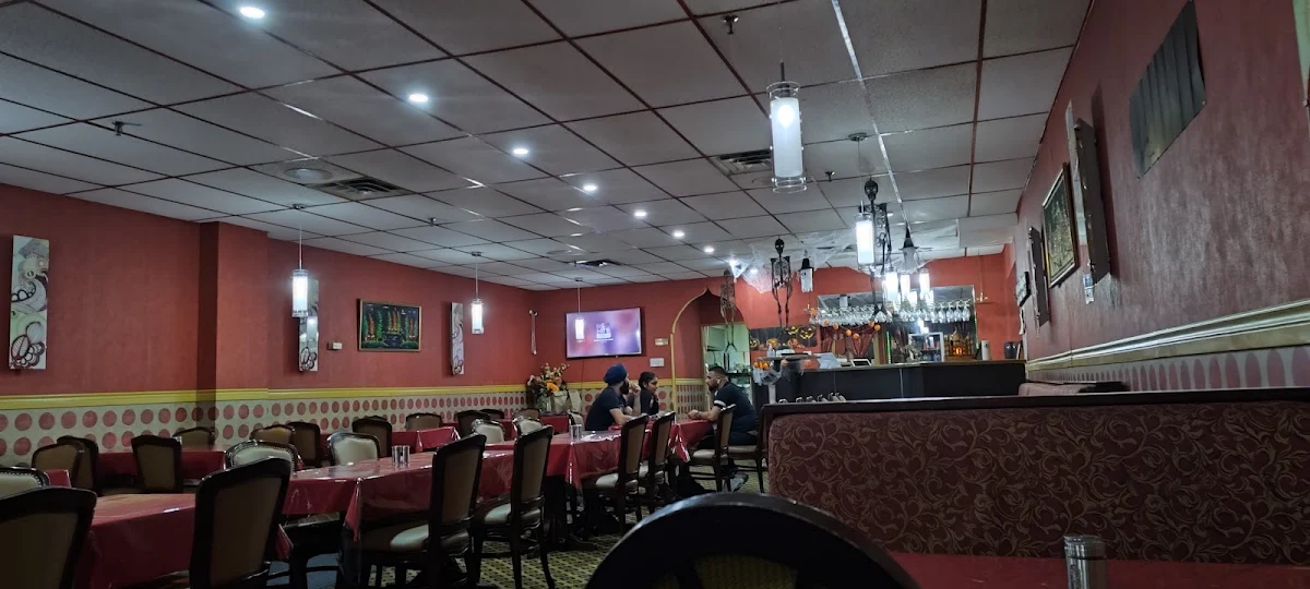 Vibe, Thind villa restaurant