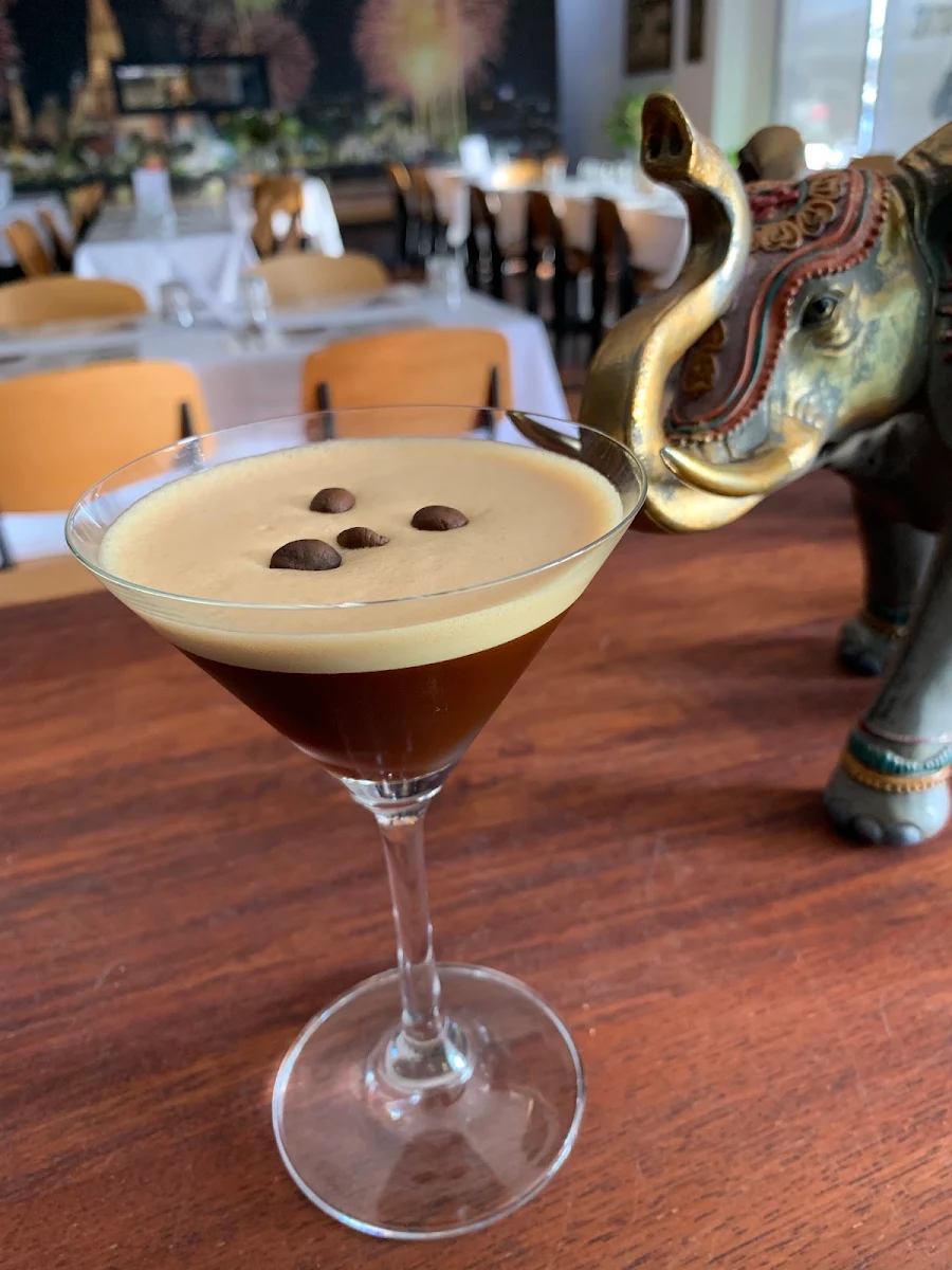 Food & drink, POJ'S CHARM THAI RESTAURANT AND CAFE