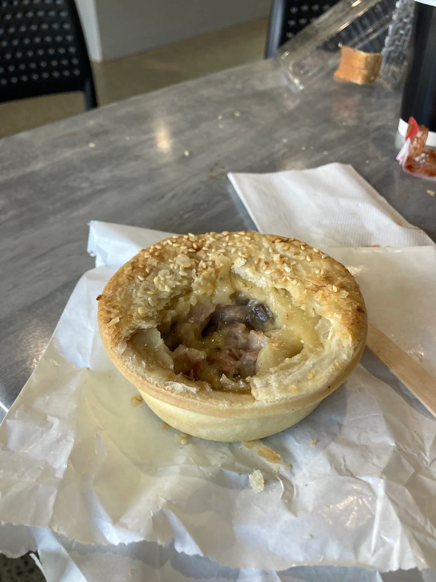 Food & drink, Elmore Bakery Marong