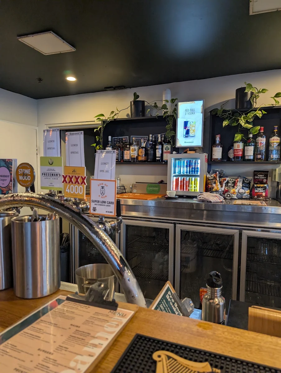Vibe, Roamer Brisbane Bar/Cafe