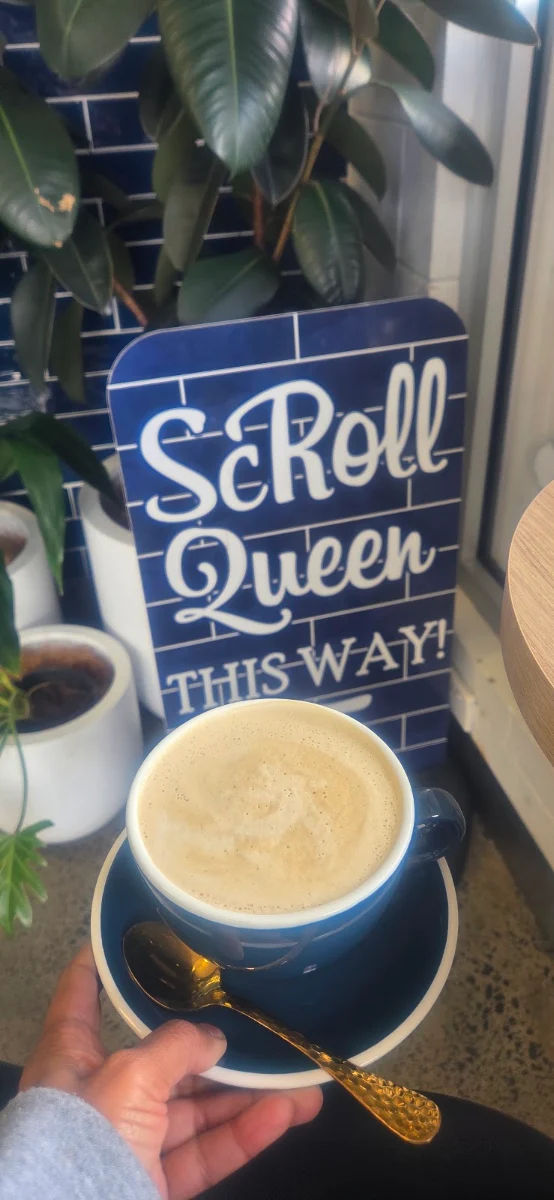 Food & drink, ScRoll Queen