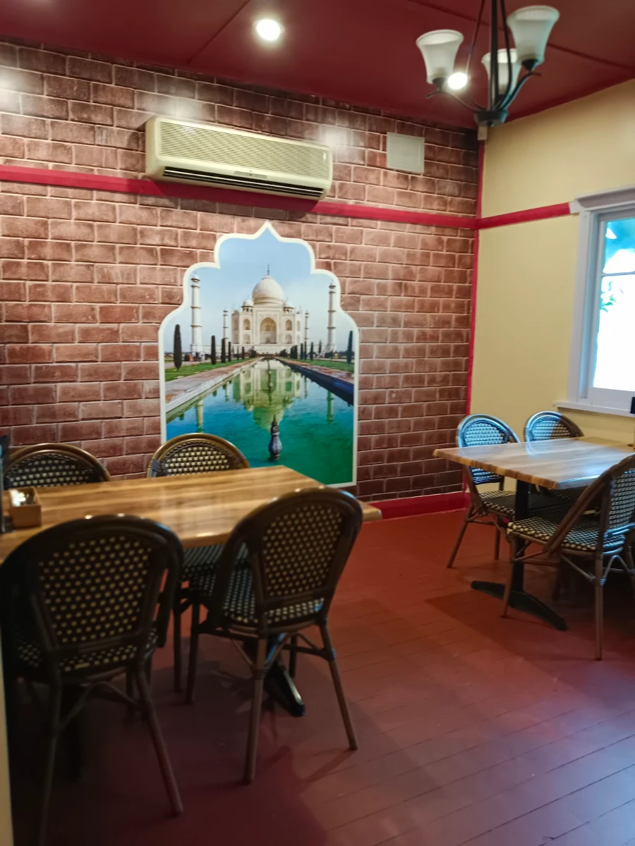 Vibe, Royal Curry House Narellan