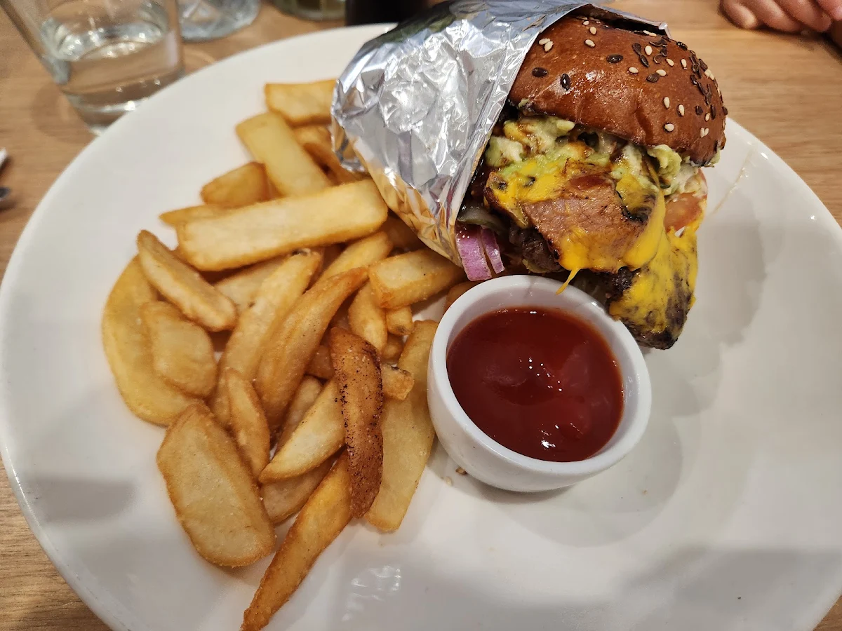 Food & drink, Now & Then Cafe kew