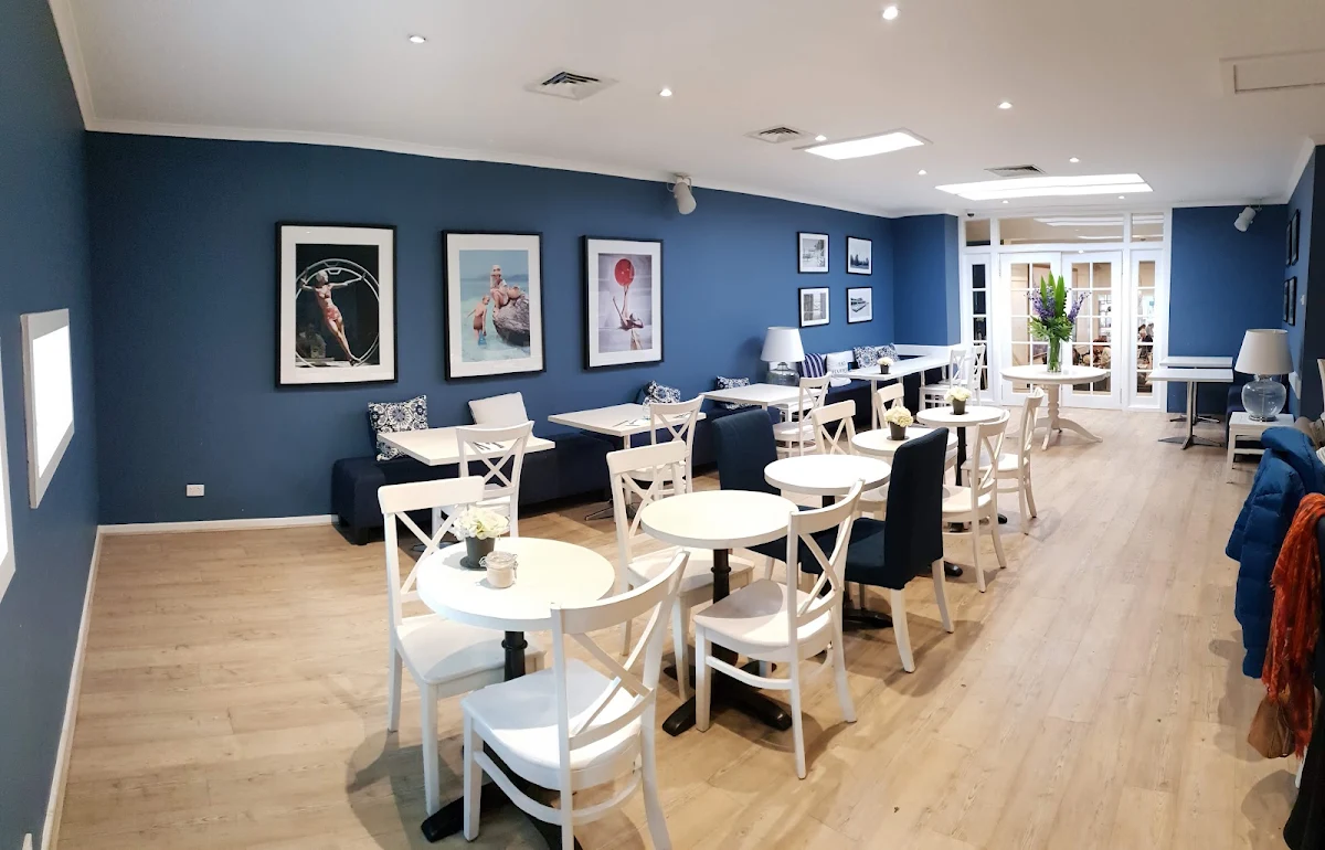 Vibe, Now & Then Cafe kew