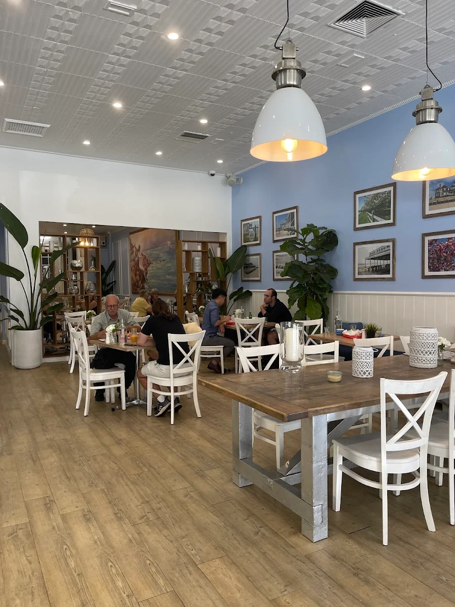 Vibe, Now & Then Cafe kew