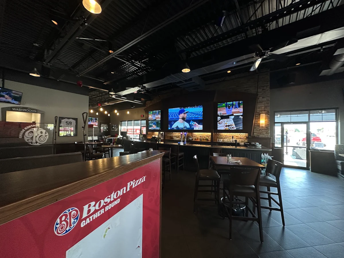 Vibe, Boston Pizza