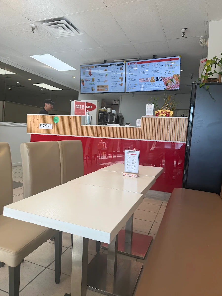 Vibe, Obanhmi Coquitlam