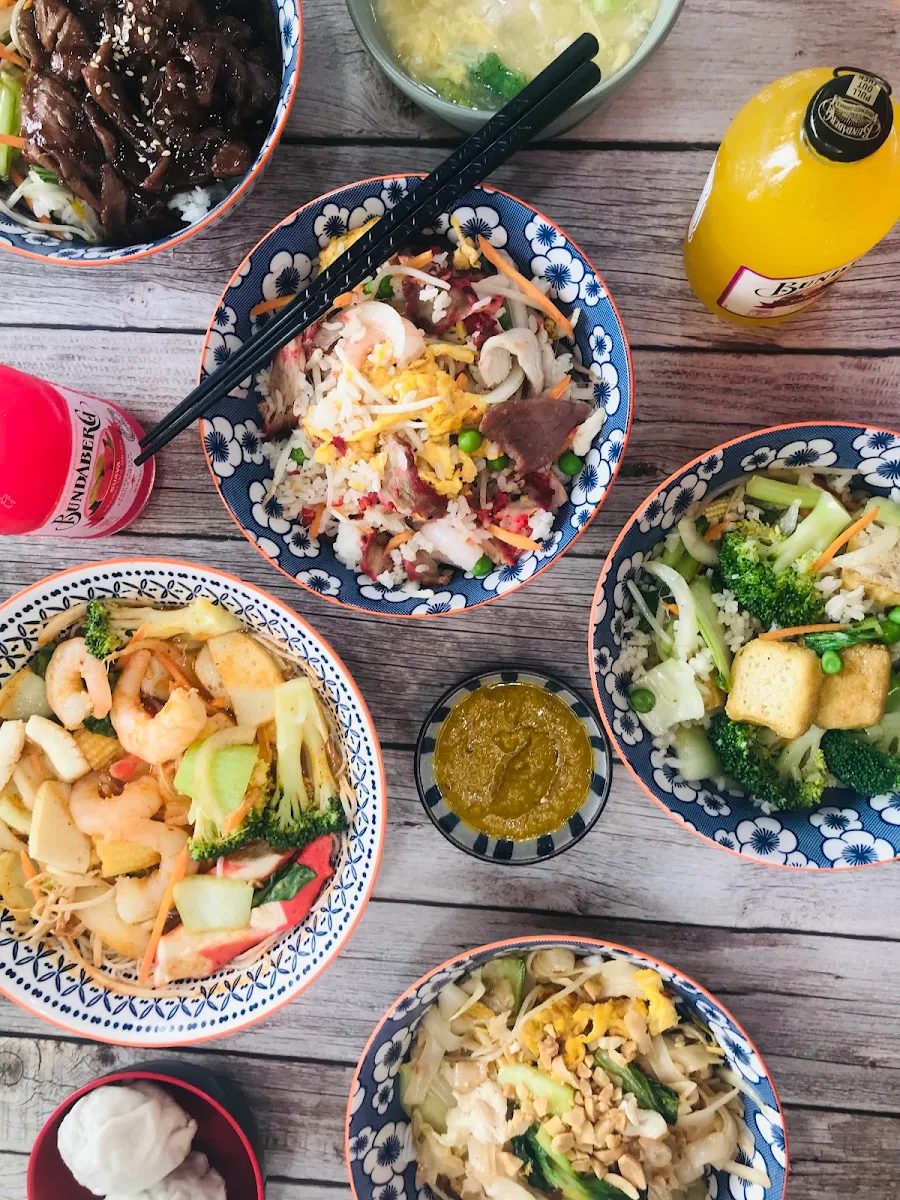 Food & drink, Rosanna Sushi Noodle Station (Now Super Bowl Ivanhoe)
