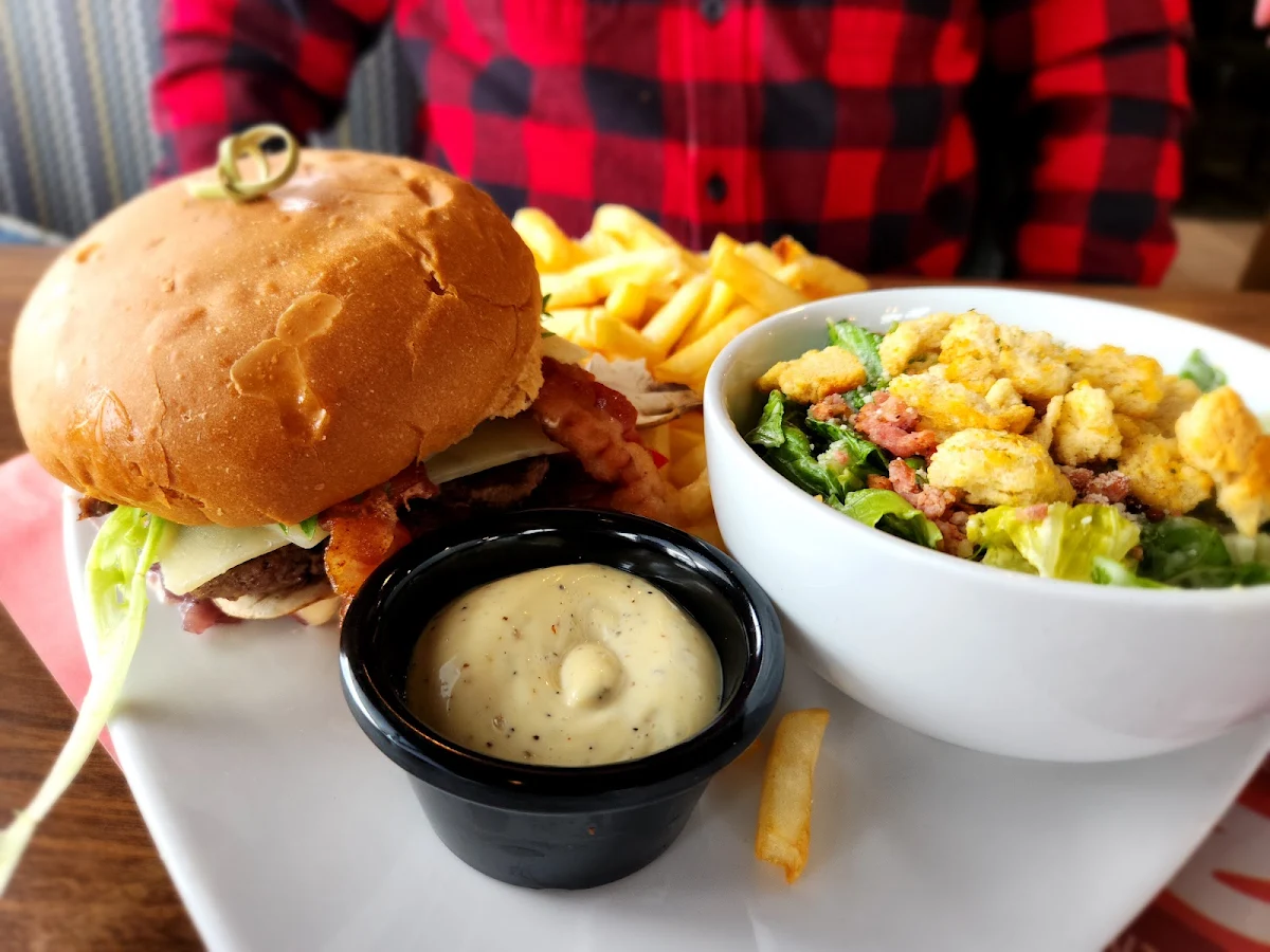 Food & drink, Restaurant Normandin Donnacona