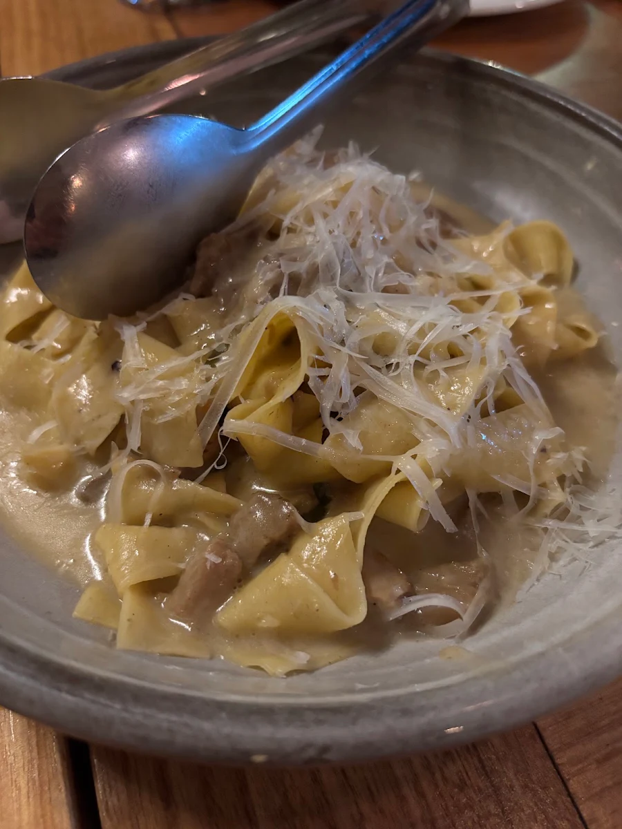 Food & drink, La Disfida Haberfield