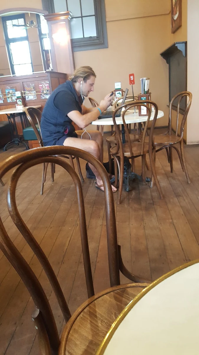 Vibe, Dôme Café - Albany