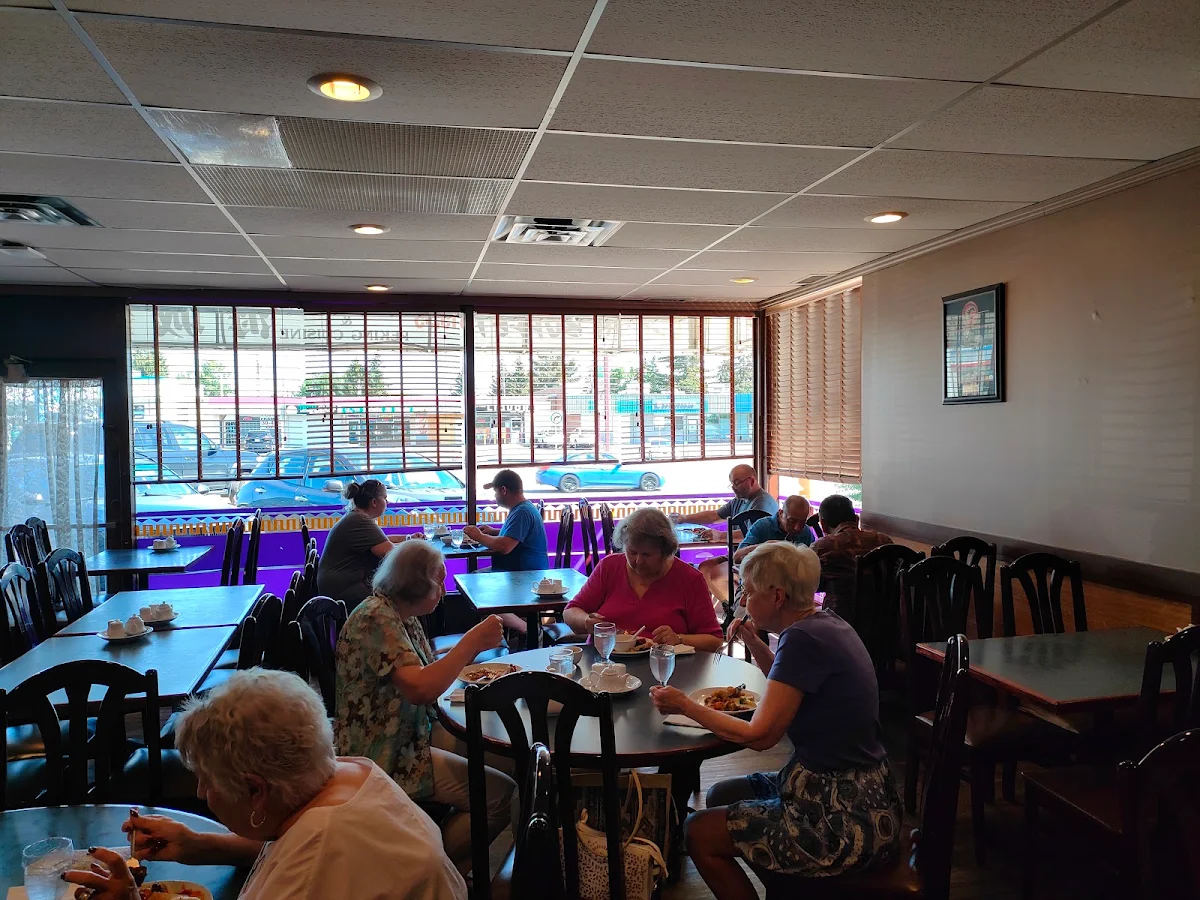 Vibe, Toi Shan Restaurant