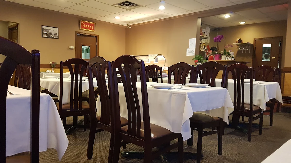 Vibe, Toi Shan Restaurant