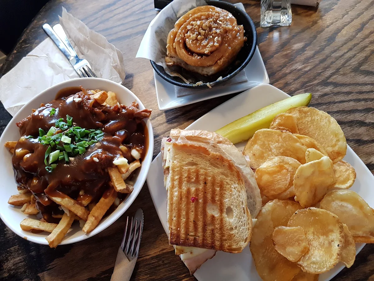Food & drink, Alice's Village Cafe