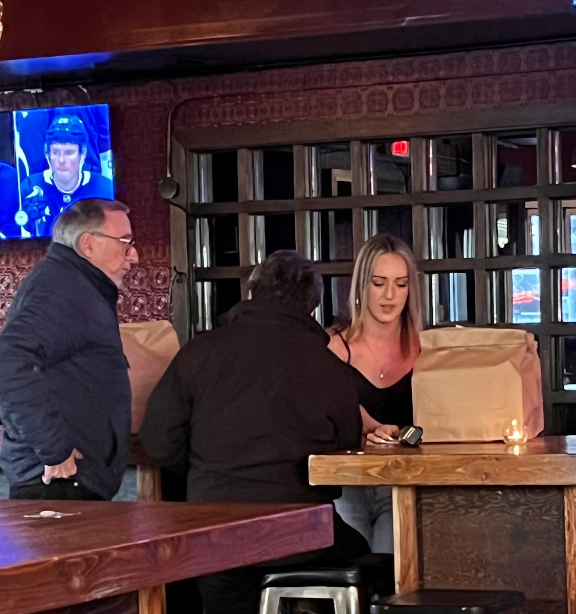 Vibe, The Whiskey Barn - Honky Tonk and Smoke BBQ