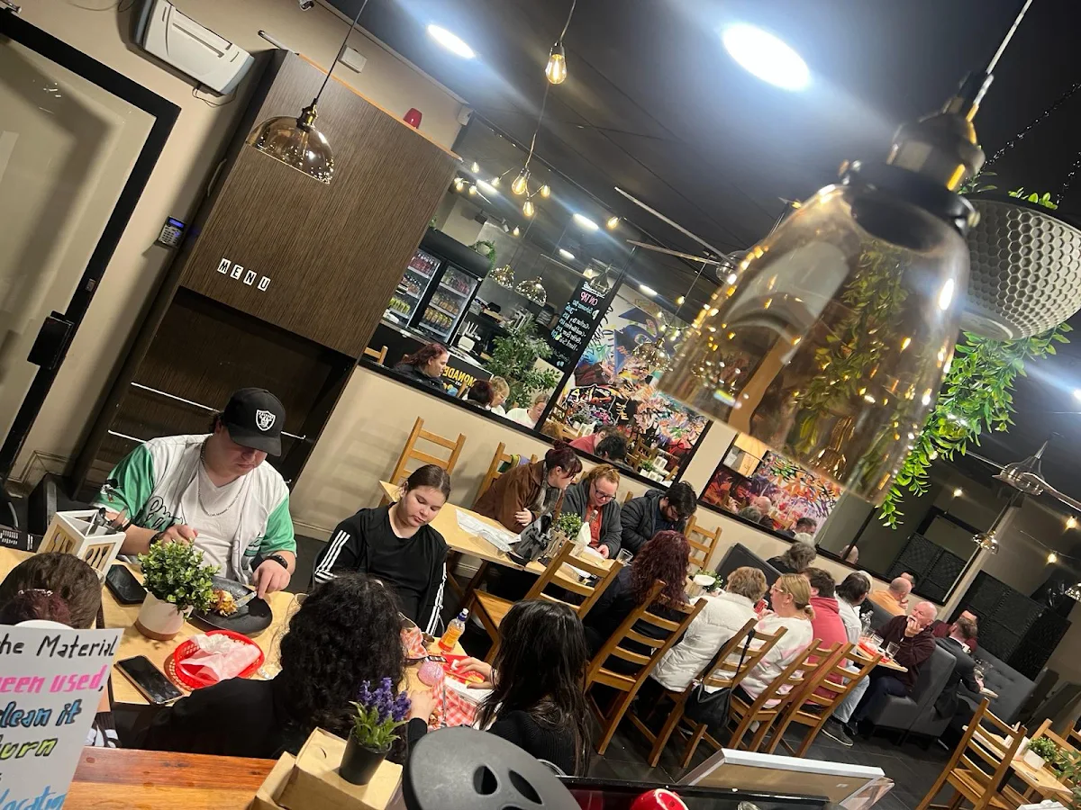 Vibe, The Burgerhouse