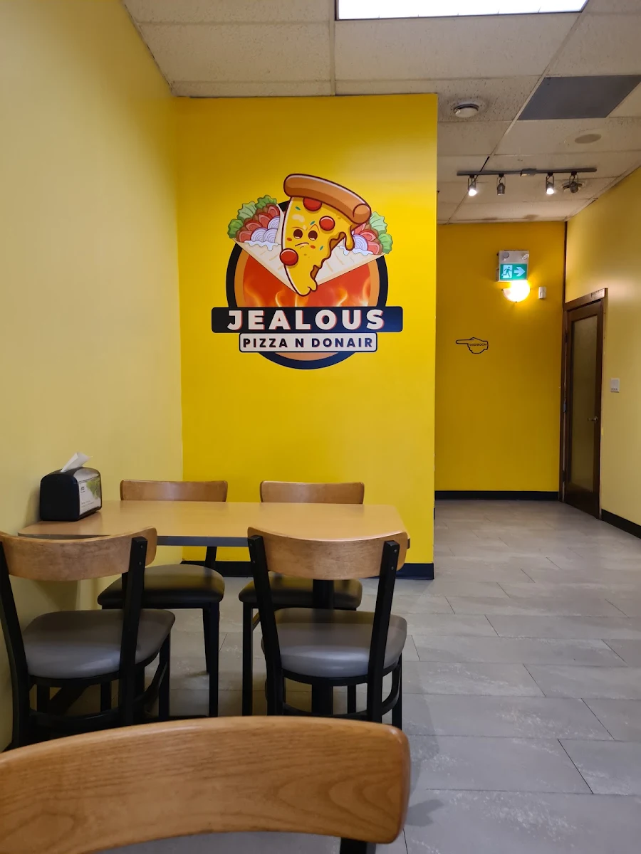 Vibe, JEALOUS PIZZA N DONAIR VERNON