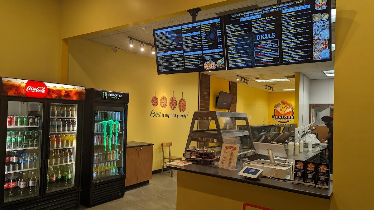 Vibe, JEALOUS PIZZA N DONAIR VERNON