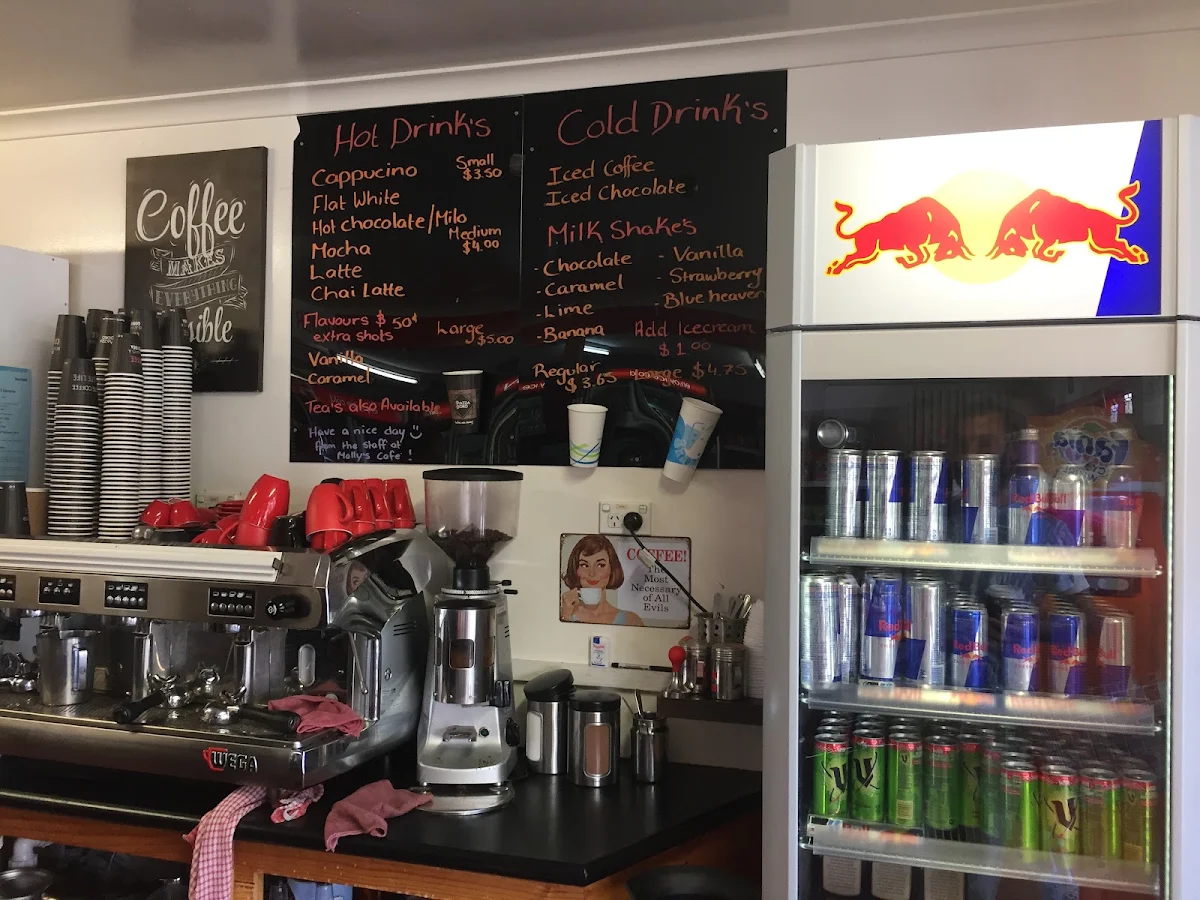 Vibe, Molly's Takeaway Cafe