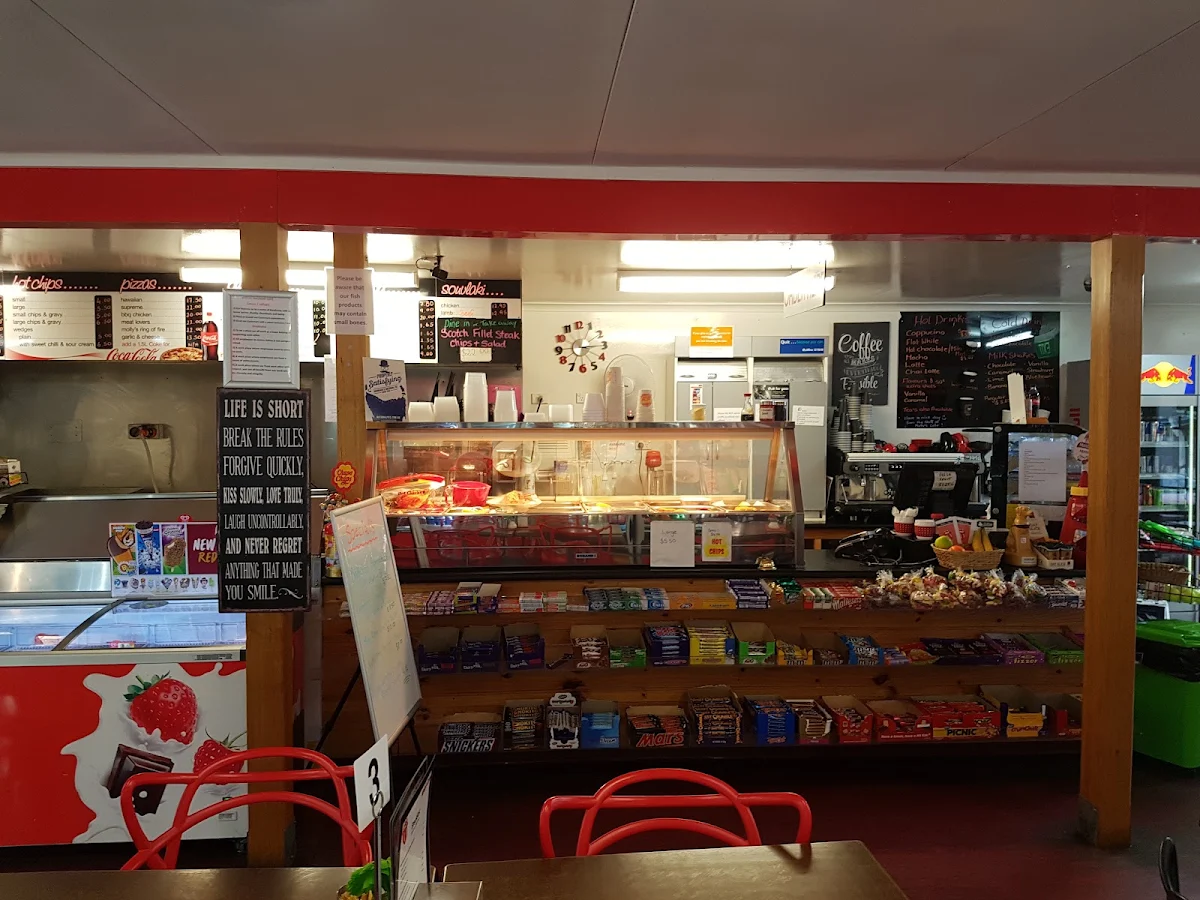 Vibe, Molly's Takeaway Cafe