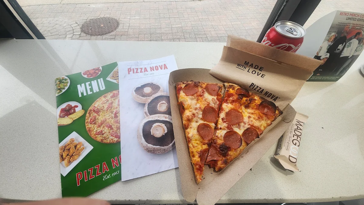 Menu, Pizza Nova