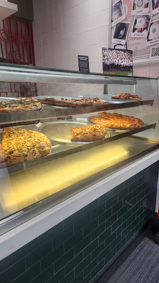 Vibe, Pizza Nova