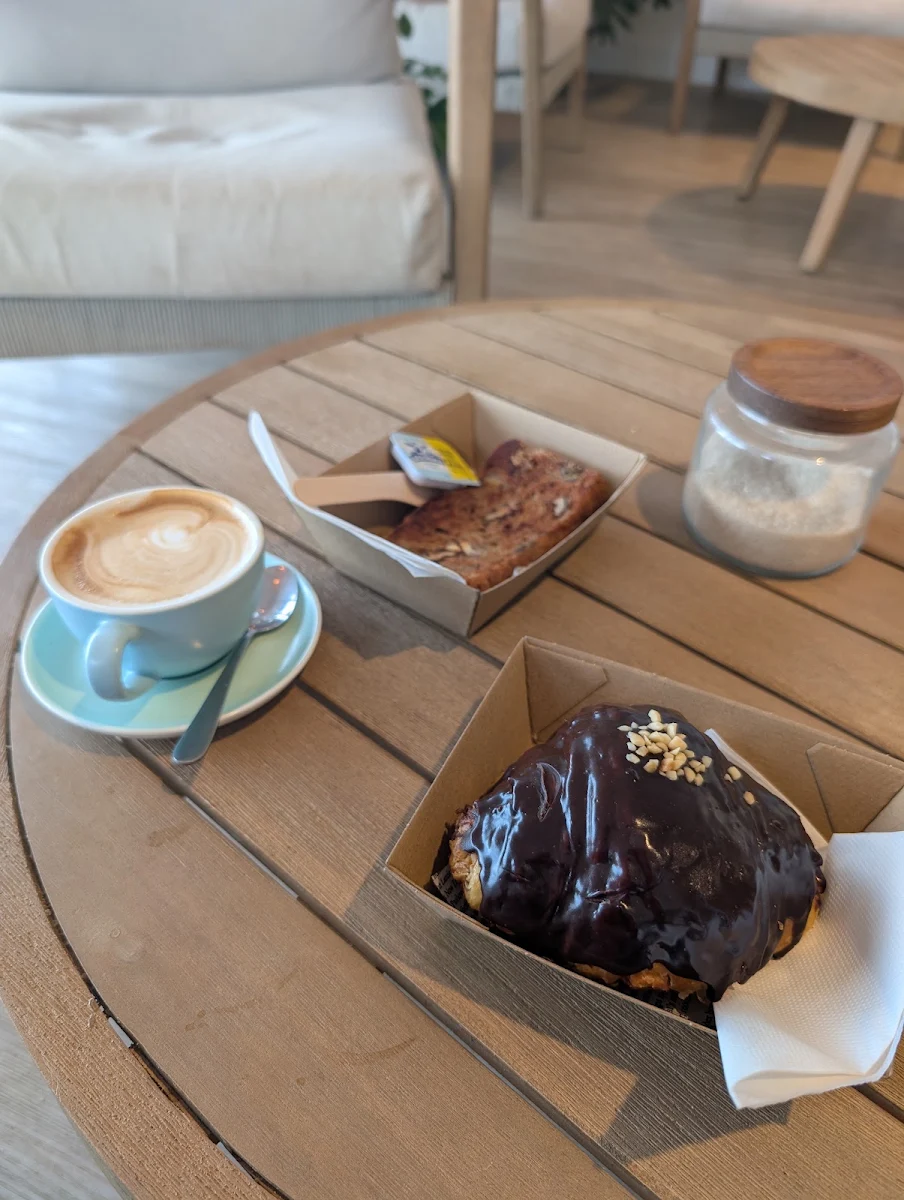 Food & drink photo 2
