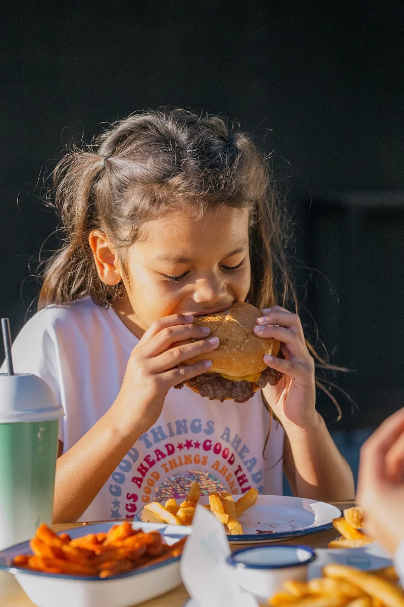 Food & drink, Breeze Burgers