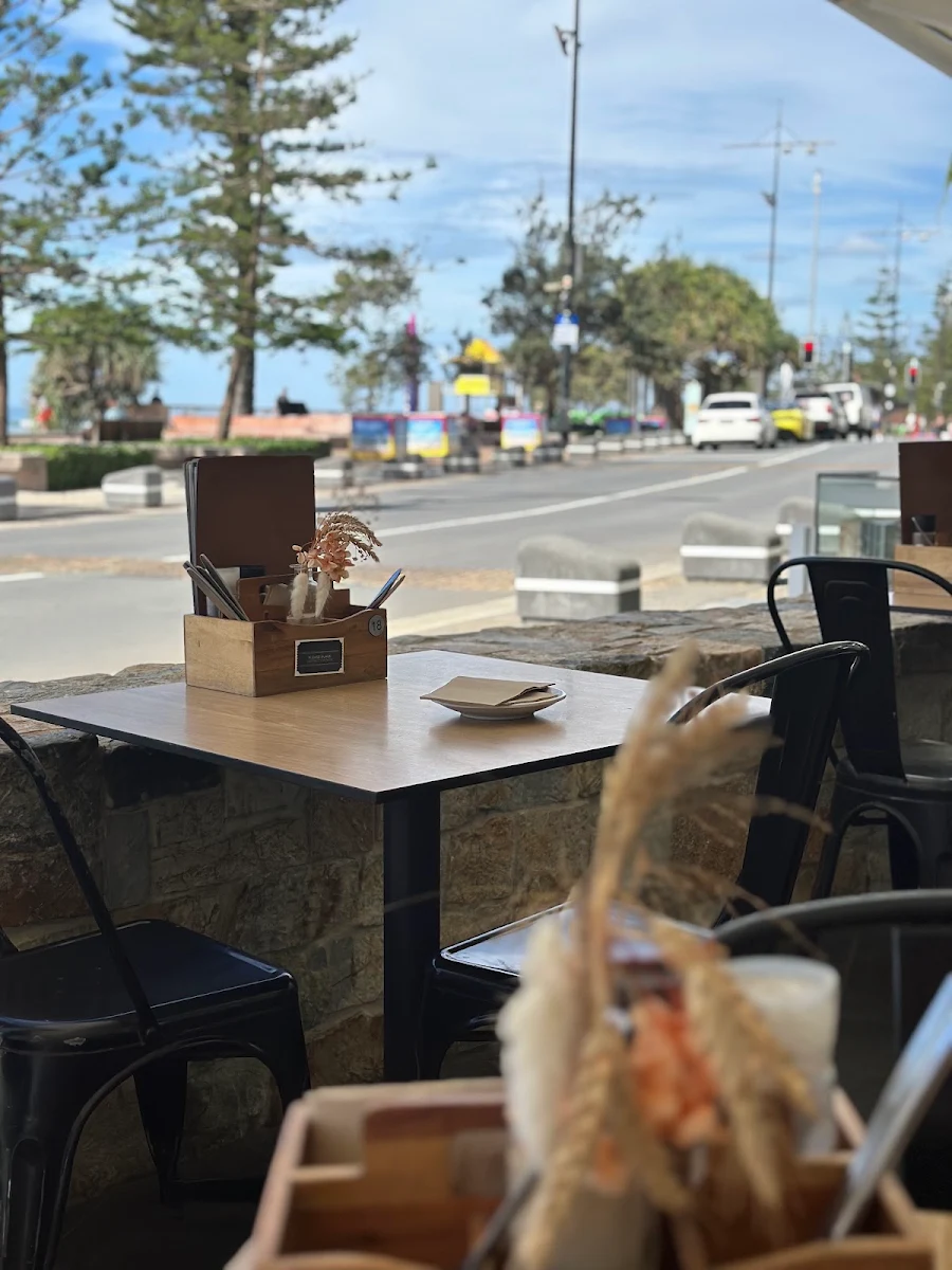 Vibe, Woodfired Mediterranean Grill & Cafe