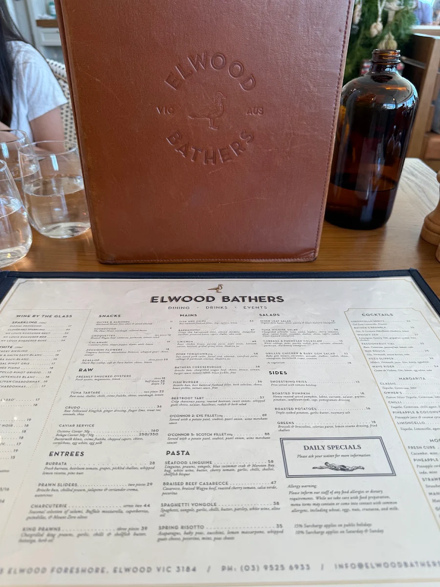 Menu, Elwood Bathers