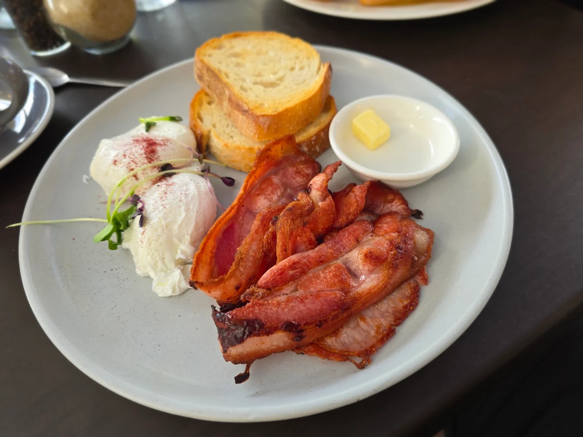 Food & drink, Early Bird - Magnetic Island