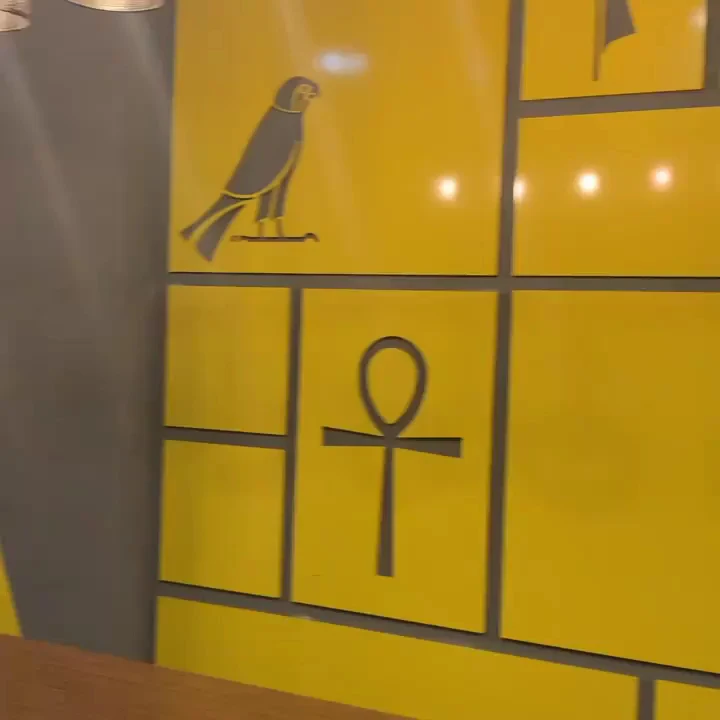 Vibe, Tut's Egyptian Street Food